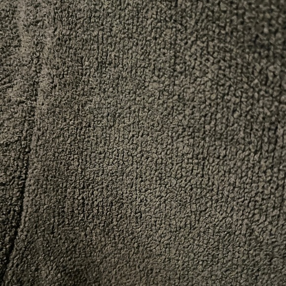 Green Sweater - Picture 3 of 3